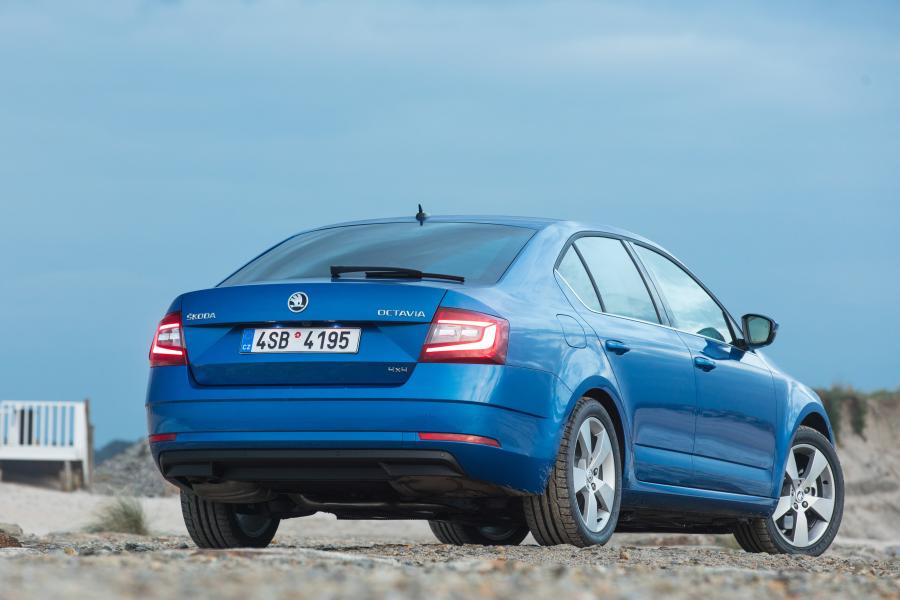  Skoda Octavia 4x4 (5E) 2017 года  (WW) (фото 7 из 44)